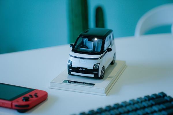 Diecast Wuling Air EV 1