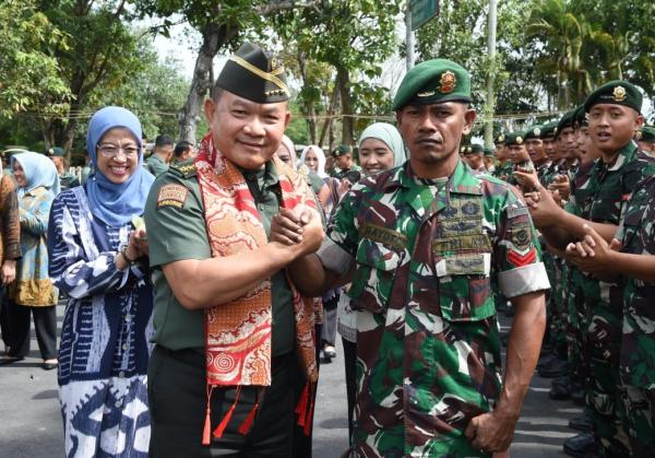 Jenderal Dudung Ingatkan Prajurit Jaga Nama Baik TNI AD: Kalian Akan ...