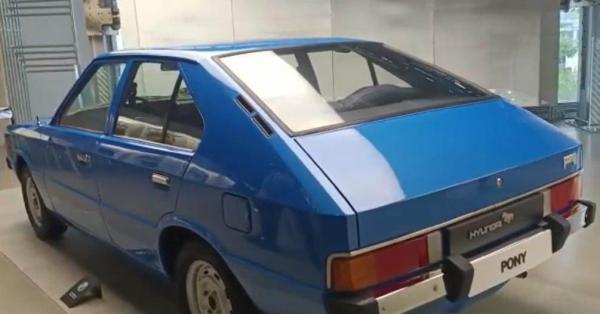 Hyundai Pony 2