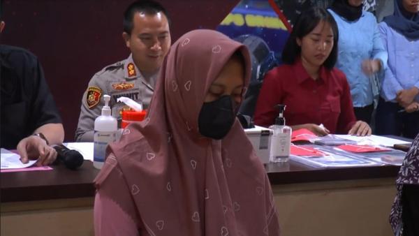 Miris, Ibu Ini Tega Jual Bayi Rp30 Juta Lewat Medsos Gegara Terlilit ...