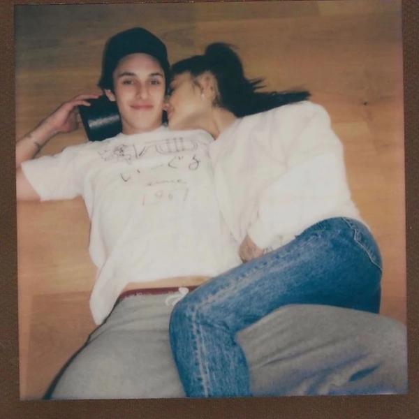 Potret mesra Ariana Grande dan Dalton Gomez. (Foto: Instagram)