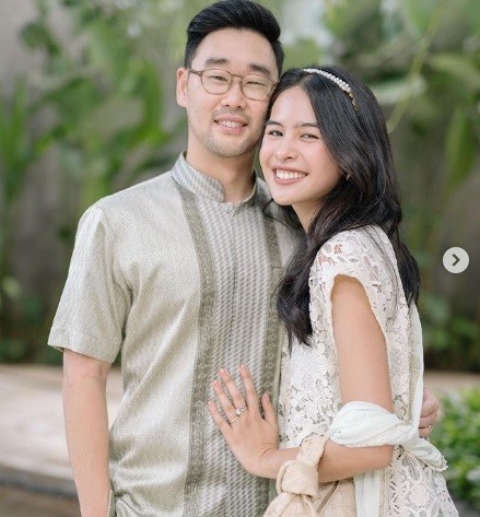 Artis menikah ijab kabulnya tidak pakai bahasa Indonesia. (Foto: Instagram)