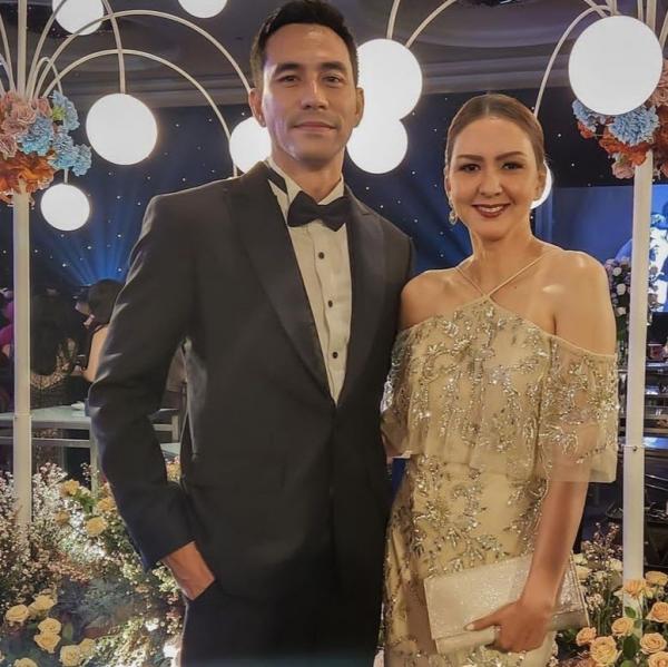 Screenshot 20230724 064400 Instagram Artis ganteng menikahi wanita lebih tua. (Foto: instagram)