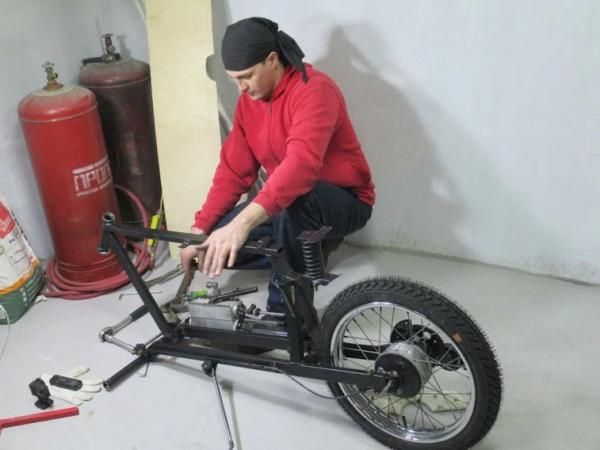 Motor Mesin Uap 1