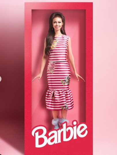 Yuki Kato1 Potret cantik Yuki Kato bergaya mirip boneka barbie. (foto: instagram)
