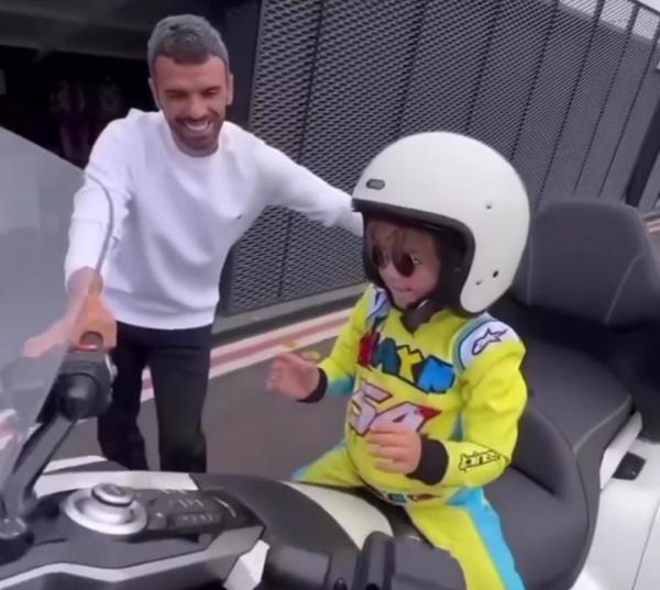 Bocah 4 Tahun Naik Moge 3