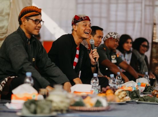 Gubernur Jateng Ganjar Pranowo menghadiri Festival Lembutan Bansari di Temanggung. (Foto: ist)