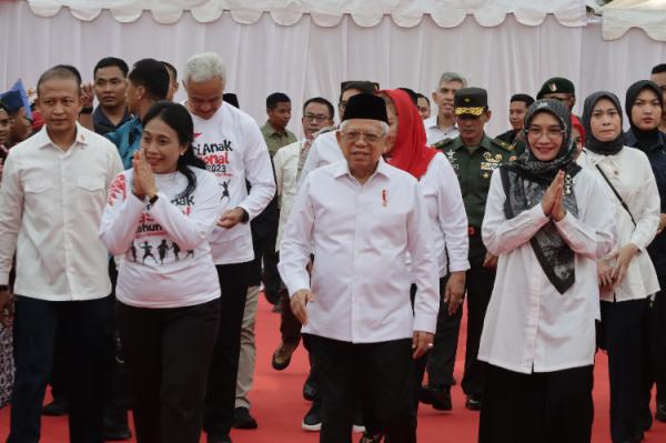 Wakil Presiden Ma’ruf Amin didampingi Menteri Pemberdayaan Perempuan dan Perlindungan Anak (P3A) Bintang Puspayoga. (Foto: dok Unilever)