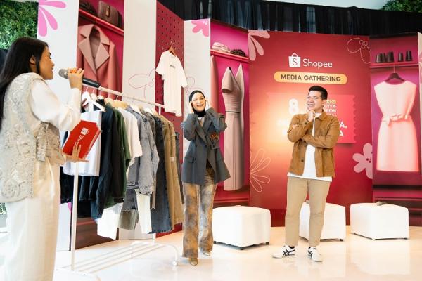 Styling Session bersama Tantri Namirah dan Haykal Styling Session bersama Tantri Namirah dan Haykal Kamil dengan produk-produk dari JINISO. (Foto: dok ist)