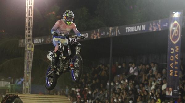 Aksi Motorcross