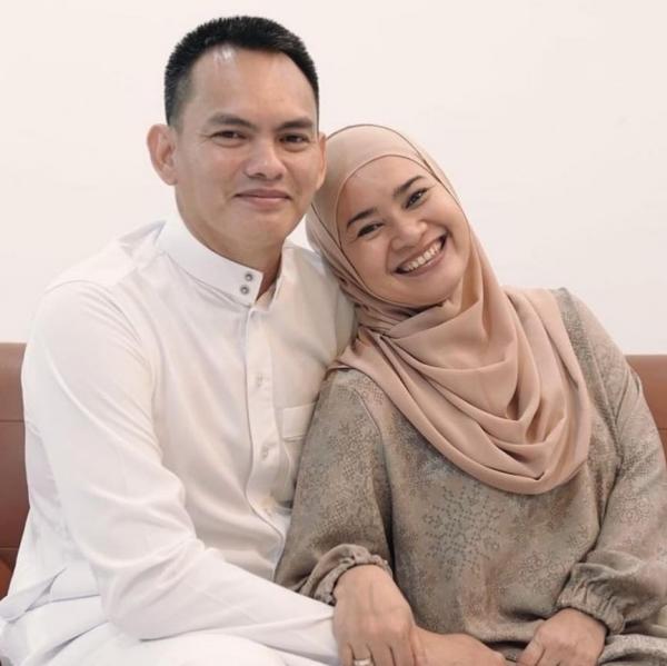 WhatsApp Image 2023 08 13 At 9 10 43 AM 2 Deretan artis lawas kecantol berondong ganteng. (foto: Instagram)