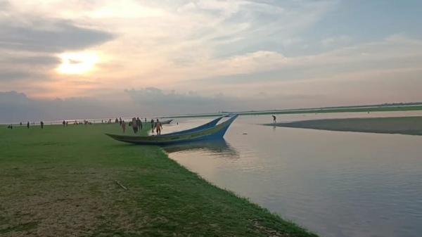 Keindahan Danau Semayang yang mengering. (FOTO: iNews/DZULFIKAR ASH)
