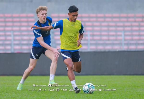 Fergus Tierney (kiri) masuk skuad Timnas Malaysia U-23 di Piala AFF U-23 2023. (Foto: Instagram @famalaysia)