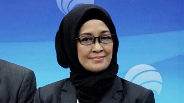 Profil Dan Biodata Fadhilah Mathar, Dirut BAKTI Kominfo Pengganti ...