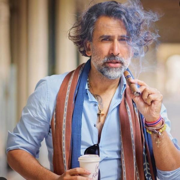 Artis lawas paling ganteng. (foto: Instagram)