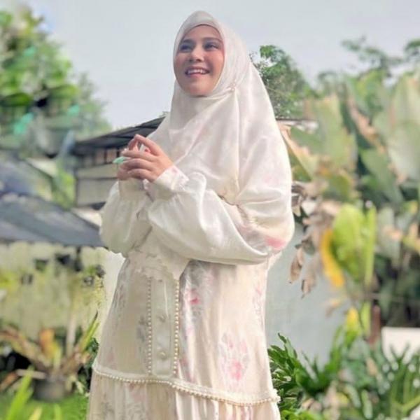 Pasangan artis bercerai rujuk lagi. (Foto: instagram)