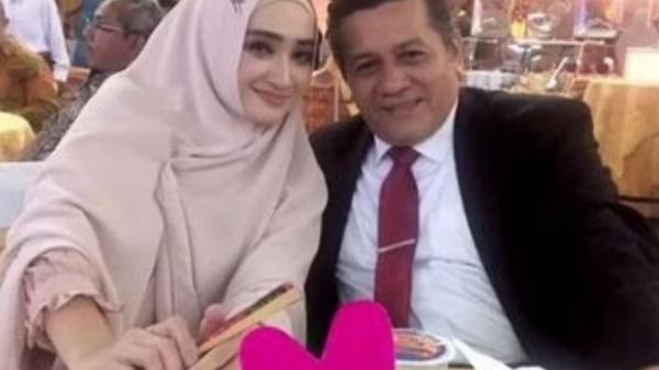 Pasangan artis bercerai rujuk lagi. (Foto: instagram)