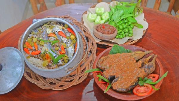Nasi Liwet Jolem Pangandaran. (FOTO: ISTIMEWA)