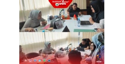 Proses tanda tangan elektronik di Pemprov Sulbar. (Foto: Situs Pemprov Sulbar)