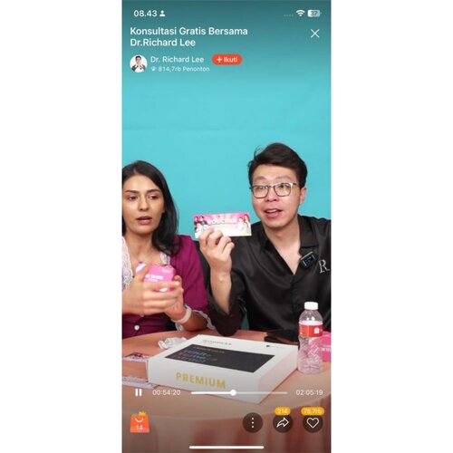 Tangkapan layar Shopee Live dr Richard Lee.