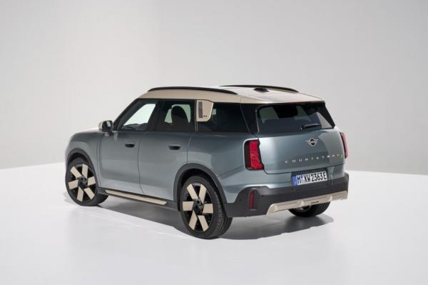 Mini Countryman 1