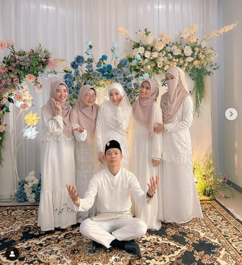 Larissa Chou1 Potret suami Larissa Chou. (foto: Instagram)