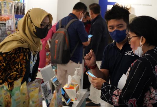 PaDi UMKM Telkom - IA Pengenalan platform PaDi UMKM kepada pelaku UMKM. (Foto: dok telkom.co.id)