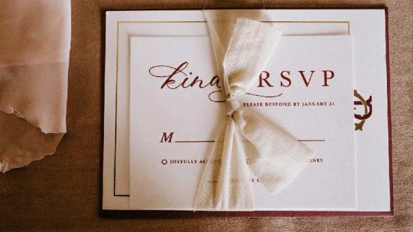 10 Contoh Undangan Formal dalam Bahasa Inggris untuk Berbagai Acara