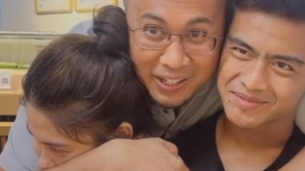 Berpose dengan Andre Rosiade (Foto: IG Pratama Arhan)