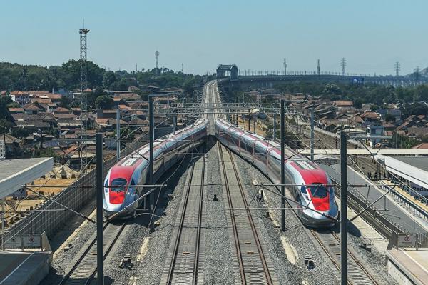 Bagaimana Kabar Stasiun Karawang yang Bakal Disinggahi Kereta Cepat Whoosh