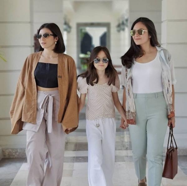 Potret Wulan Guritno bareng sang putri. (Foto: instagram)