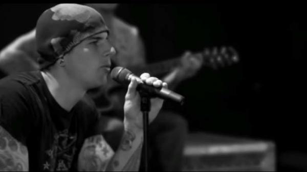 Lirik Lagu Dear God dan Terjemahan - Avenged Sevenfold, Menyayat Hati!