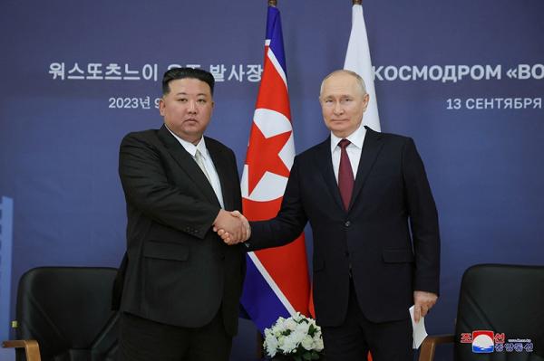 Putin Sebut Rusia Akan Terus Dukung Korut Lawan AS