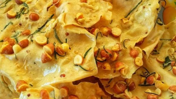 Rempeyek termasuk jajanan pasar yang tidak mudah basi. (Foto: cookpad.com)