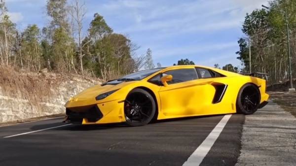 Lamborghini Gunung Kidul