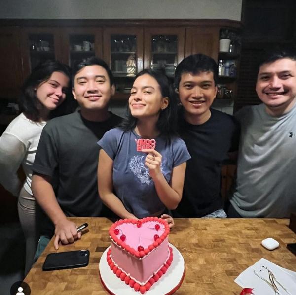 Potret transformasi anak artis lawas. (foto: instagram)