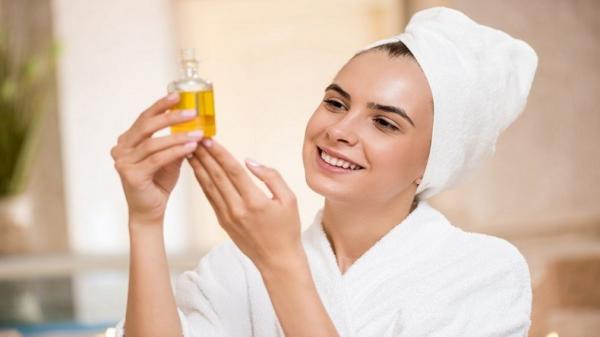 3 Manfaat Minyak Zaitun untuk Payudara, Bukan Memperbesar Melainkan Ini 