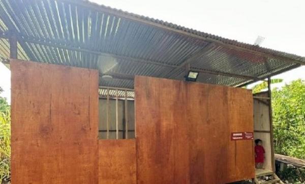 Rumah Jaison sudah direnovasi secara sederhana (Foto: FB Adrian Edy)