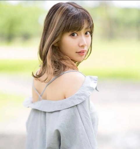 Artis Jepang pernah tinggal di Indonesia. (foto: instagram)