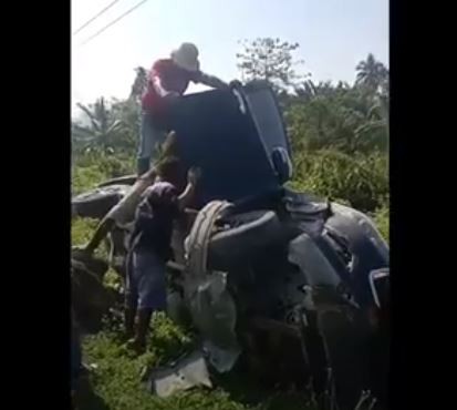 Mobil_Mantan_Bupati_Mamasa