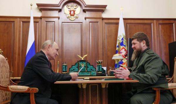 Vladimir Putin Bertemu Pemimpin Chechnya Kadyrov Setelah Video Heboh Pembakaran Alquran