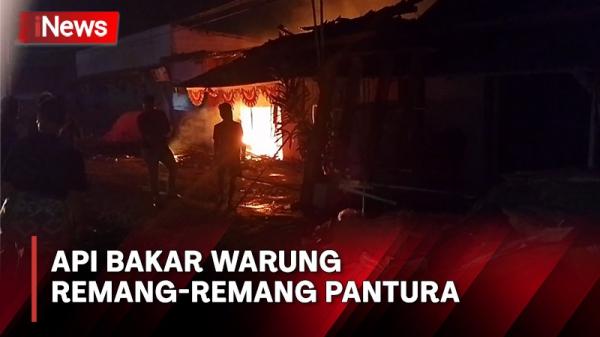 Warung Remang-Remang Terbakar jadi Tontonan Warga di Jalur Pantura Subang