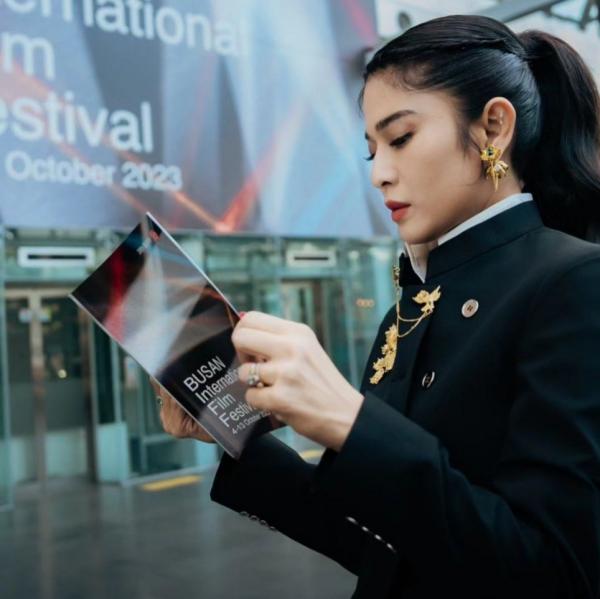 Potret cantik Dian Sastro. (Foto: instagram)