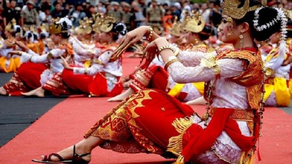 Tari Sigeh Pangunten. (Foto: flickr.com)