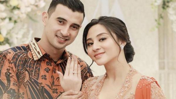ALI SYAKIEB Ali Syakieb dan istri Margin Wieheerm. (FOTO: INSTAGRAM)