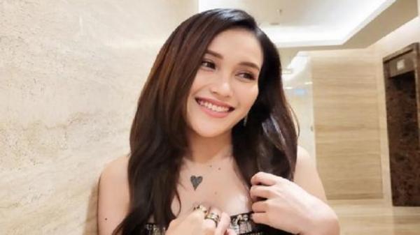 AYU TINGTING Ayu Tingting. (FOTO: ISTIMEWA)