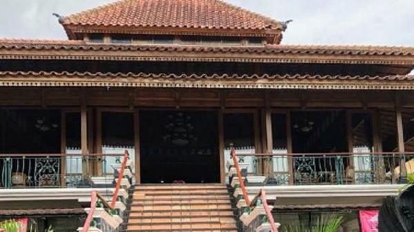 Rumah Makan Joglo Sumedang. (Foto: Instagram/rachmats63)