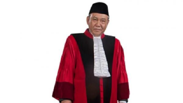 Wahiduddin Adams Hakim Konstitusi Wahiduddin Adams. (Foto: mkri.go.id)