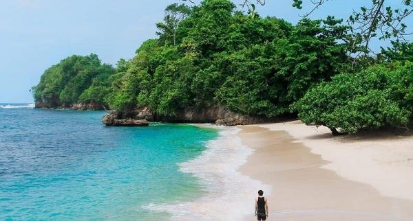 Kampung Unik di Malang, hanya di Desa Kecilnya Bisa Lihat Pantai Cantik Punya 3 Warna