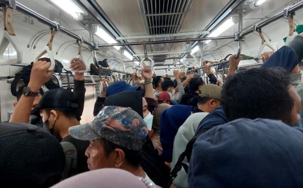 KRL Anjlok di Jalur Kampung Bandan-Rajawali Pagi Ini